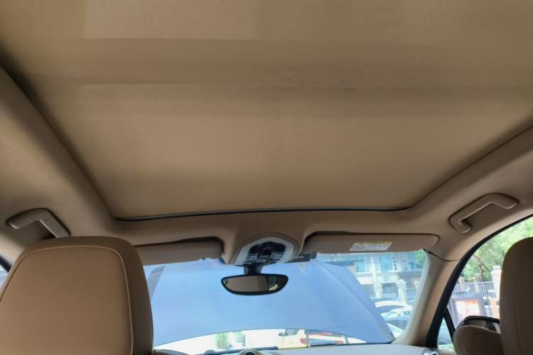Used Porsche Cayenne 2016 Cayenne Platinum Edition 3.0T Headliner