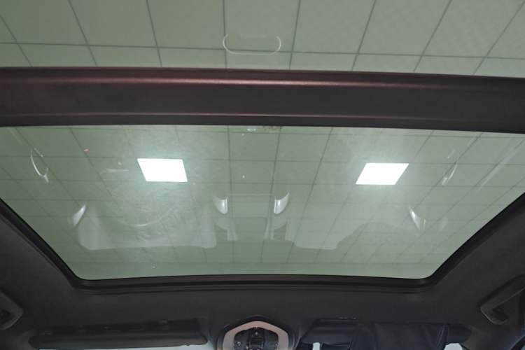 Used Porsche Cayenne 2016 Cayenne Platinum Edition 3.0T Headliner