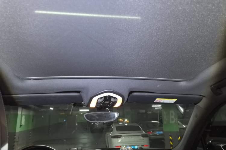 Used Porsche Cayenne 2016 Cayenne Platinum Edition 3.0T Headliner