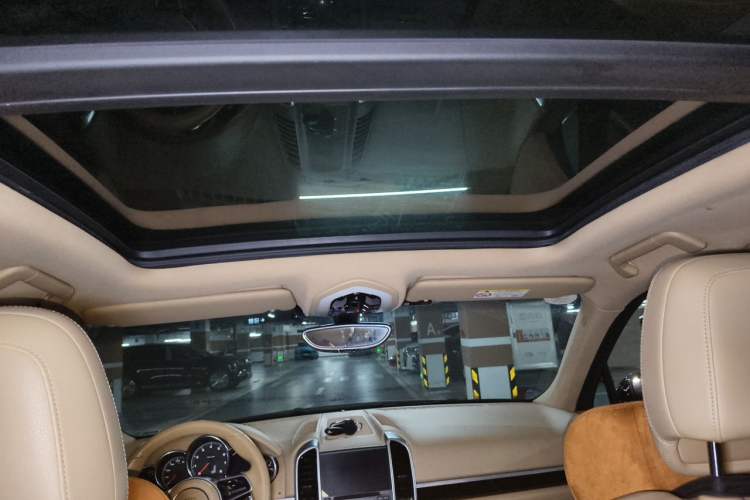 Used Porsche Cayenne 2016 Cayenne 3.0T Headliner