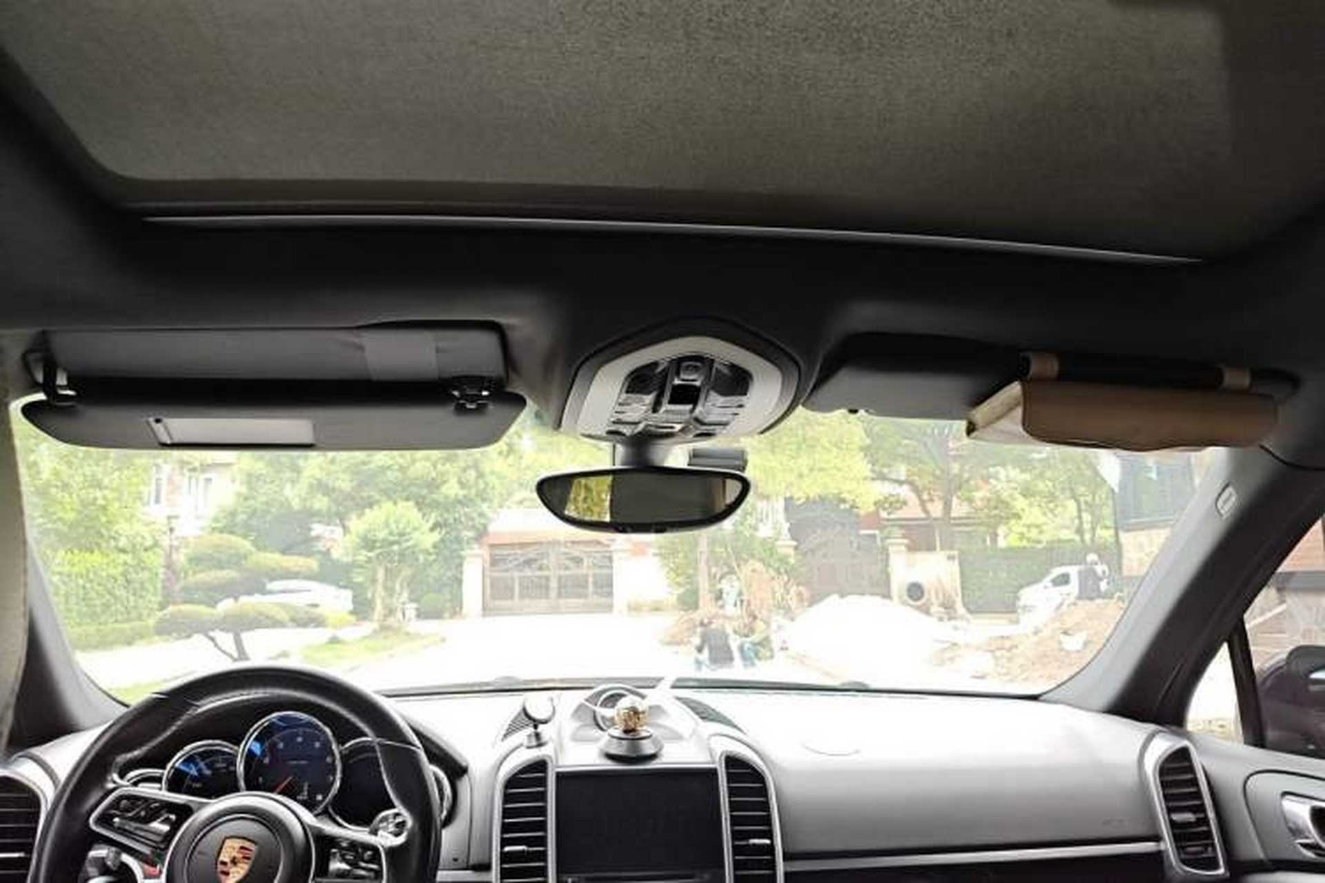 Used Porsche Cayenne 2016 Cayenne 3.0T Headliner