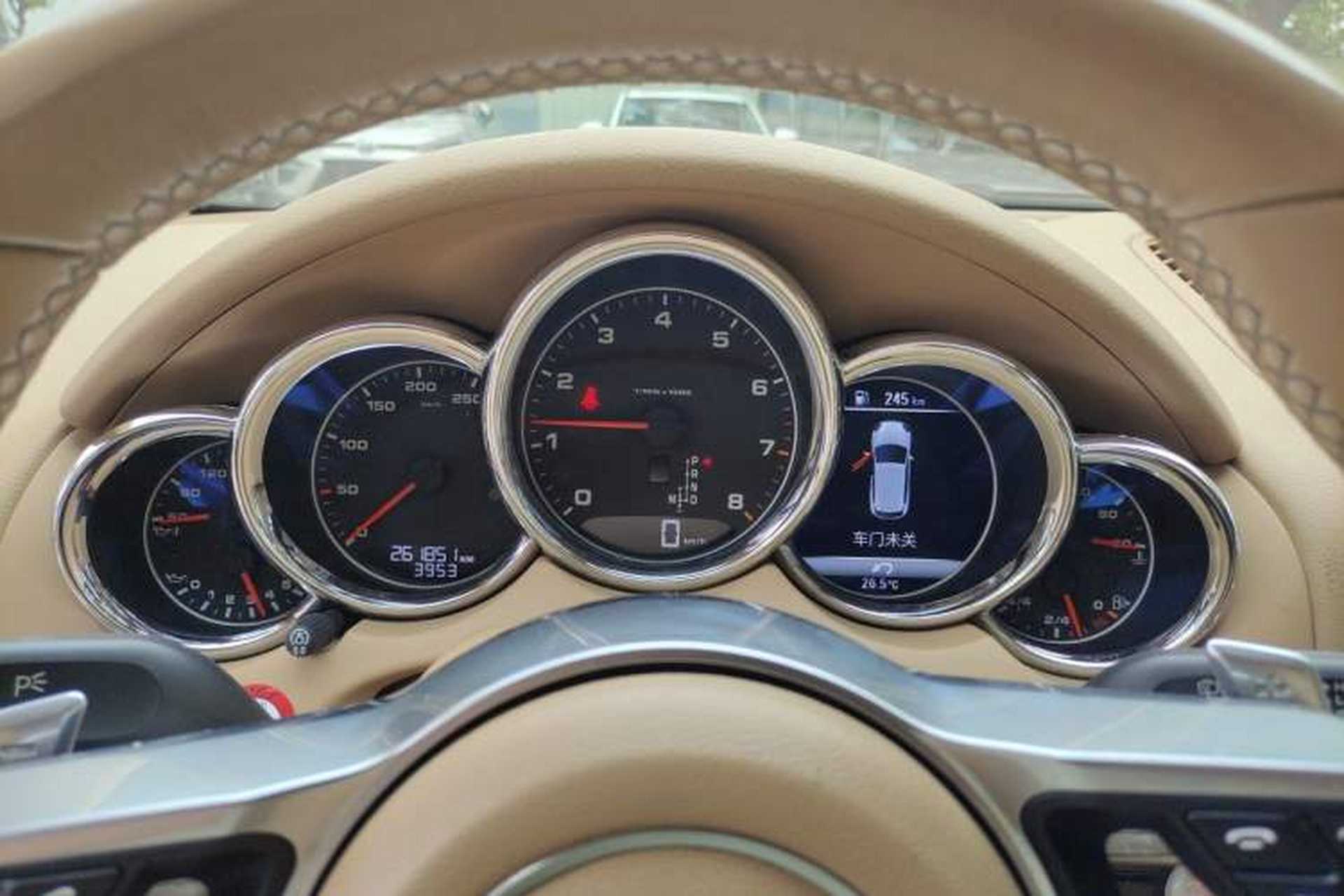 Used Porsche Cayenne 2016 Cayenne 3.0T Instrument Cluster