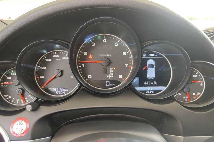 Used Porsche Cayenne 2016 Cayenne 3.0T Instrument Cluster