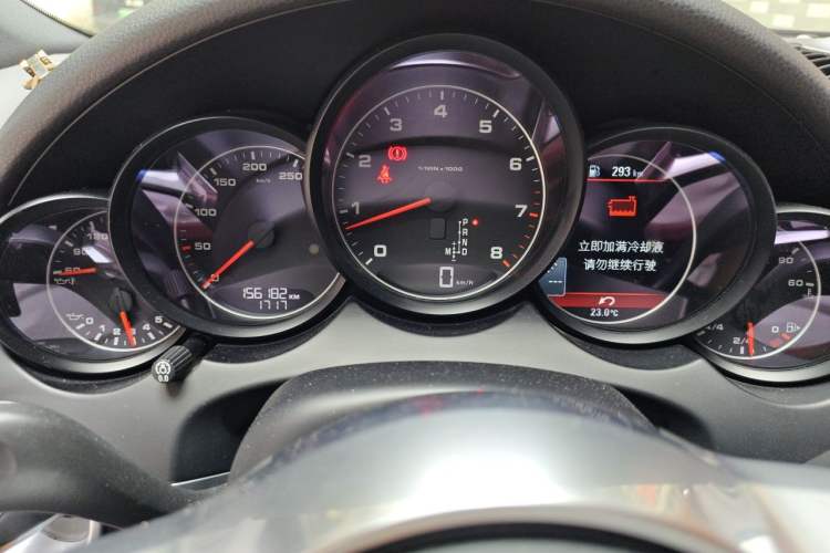 Used Porsche Cayenne 2016 Cayenne 3.0T Instrument Cluster