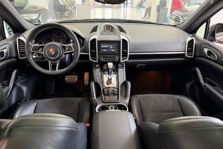 Used Porsche Cayenne 2016 Cayenne 3.0T Interior 1