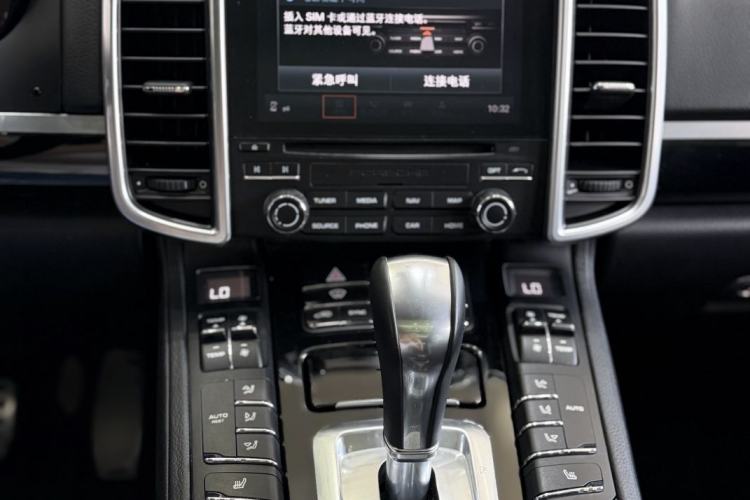 Used Porsche Cayenne 2016 Cayenne 3.0T Interior 2