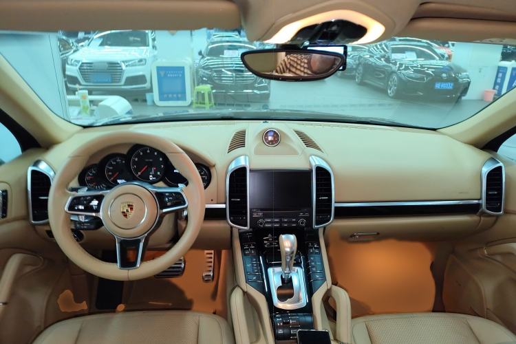 Used Porsche Cayenne 2016 Cayenne 3.0T Interior 2