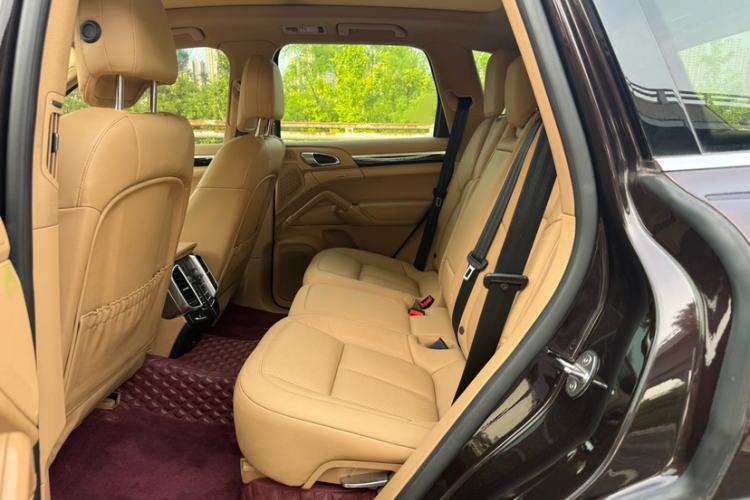 Used Porsche Cayenne 2016 Cayenne 3.0T Interior 4