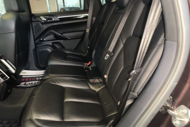 Used Porsche Cayenne 2016 Cayenne 3.0T Interior 4