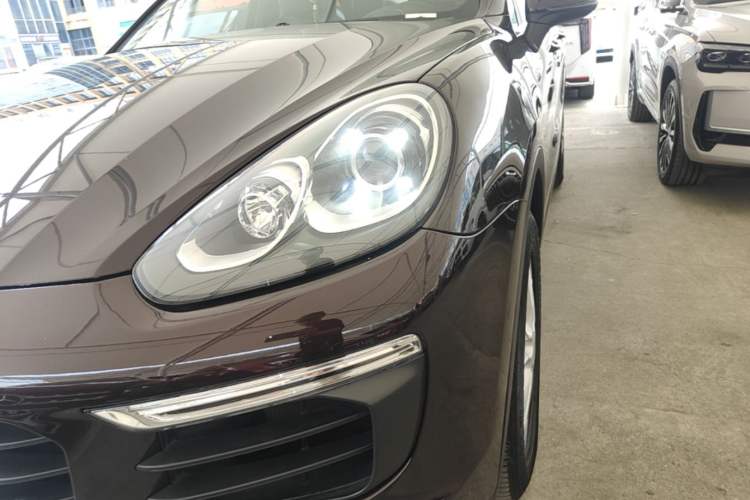 Used Porsche Cayenne 2016 Cayenne 3.0T Left Front Headlight