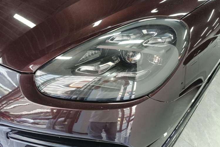 Used Porsche Cayenne 2016 Cayenne 3.0T Left Front Headlight