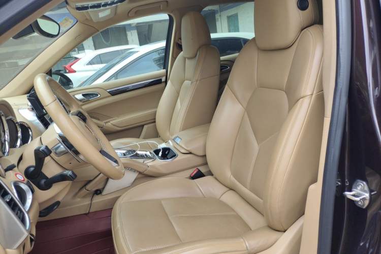 Used Porsche Cayenne 2016 Cayenne 3.0T Left Front Seat