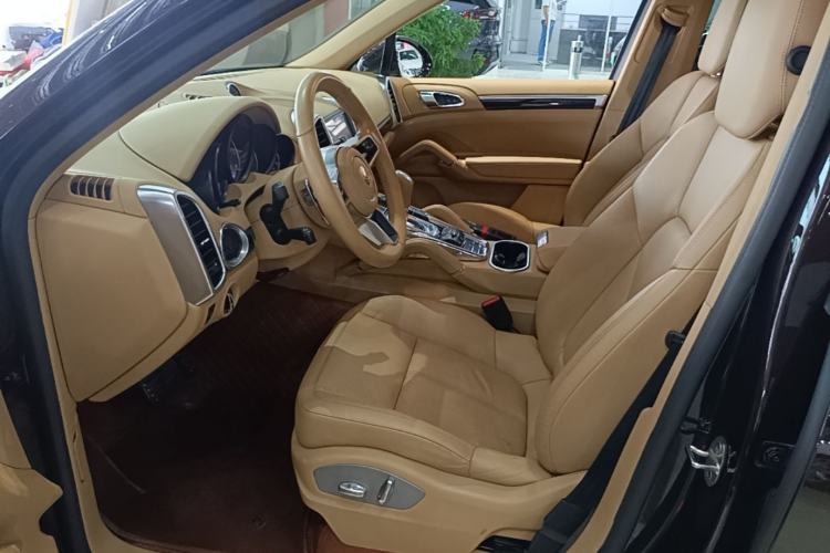 Used Porsche Cayenne 2016 Cayenne 3.0T Left Front Seat