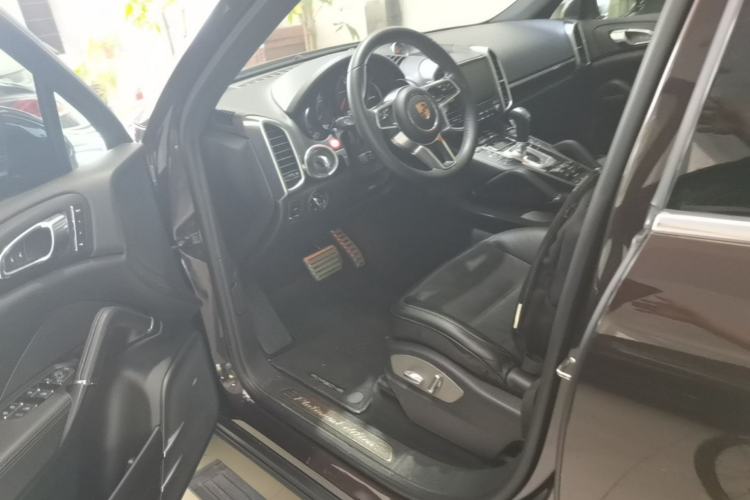 Used Porsche Cayenne 2016 Cayenne 3.0T Left Front Seat