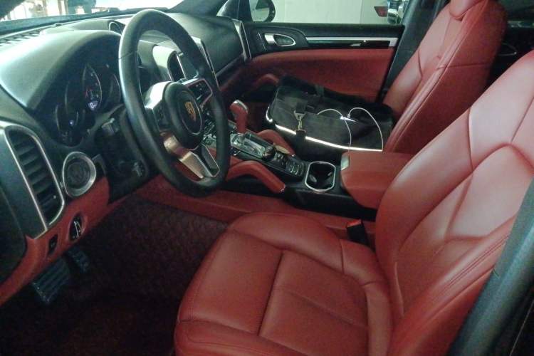 Used Porsche Cayenne 2016 Cayenne 3.0T Left Front Seat