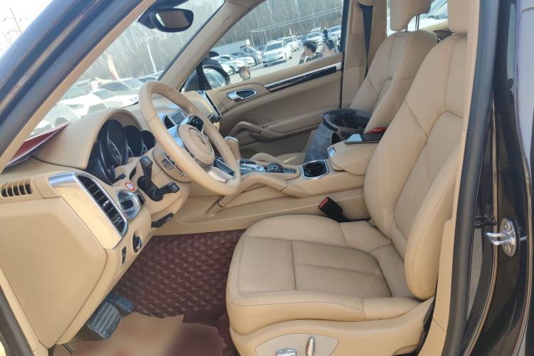 Used Porsche Cayenne 2016 Cayenne 3.0T Left Front Seat