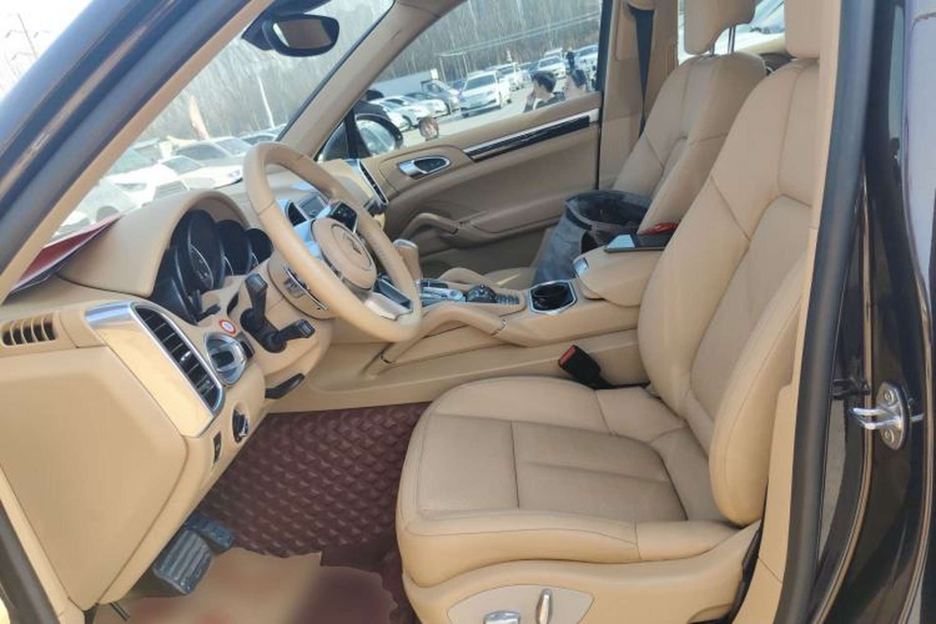 Used Porsche Cayenne 2016 Cayenne 3.0T Left Front Seat