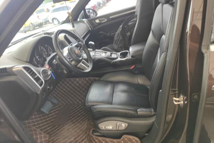 Used Porsche Cayenne 2016 Cayenne 3.0T Left Front Seat