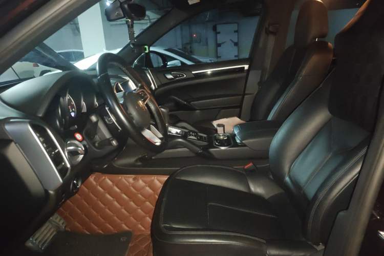 Used Porsche Cayenne 2016 Cayenne 3.0T Left Front Seat