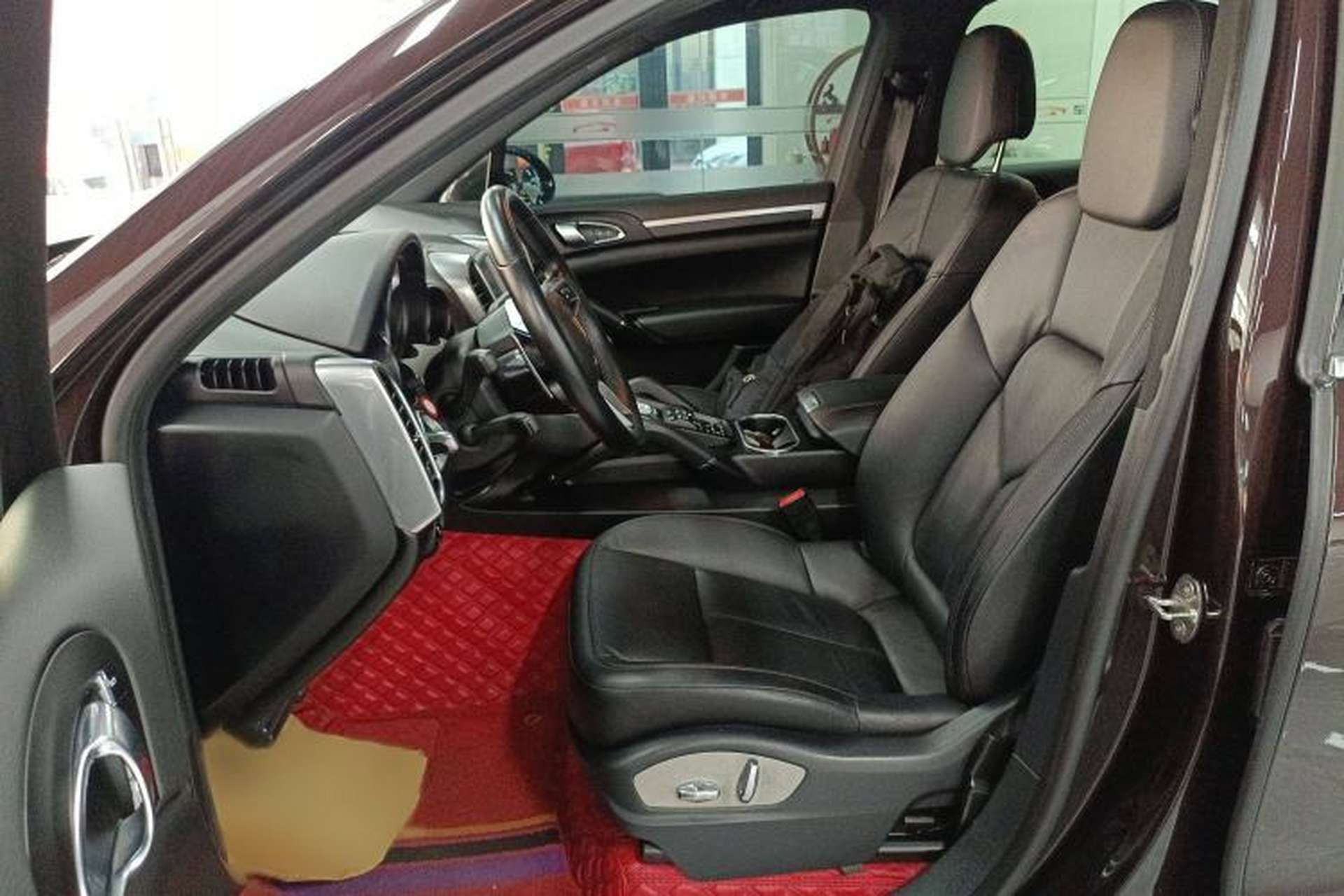 Used Porsche Cayenne 2016 Cayenne 3.0T Left Front Seat