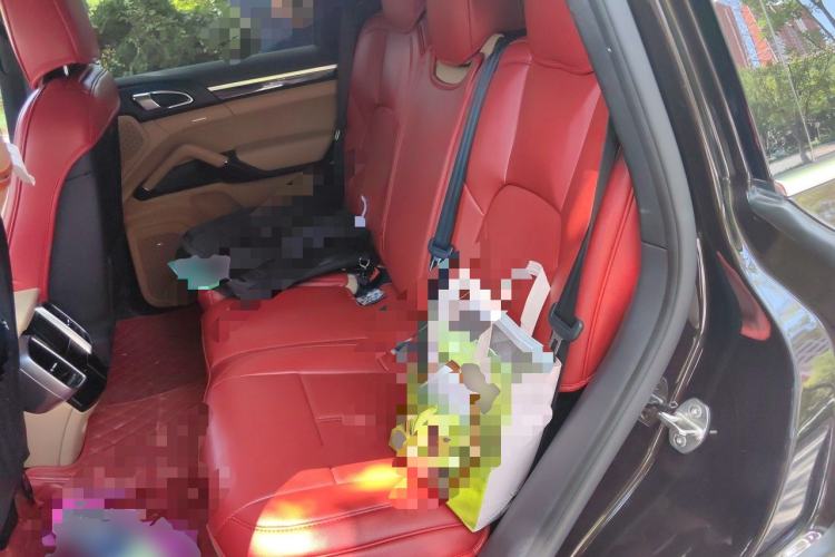 Used Porsche Cayenne 2016 Cayenne 3.0T Left Rear Seat
