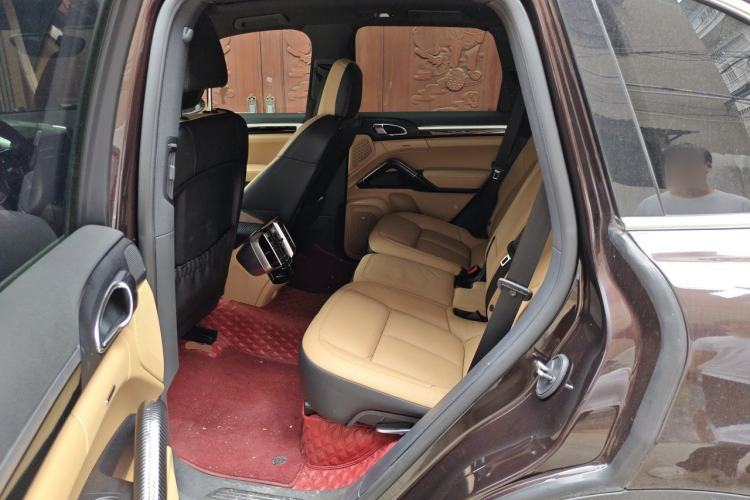 Used Porsche Cayenne 2016 Cayenne 3.0T Left Rear Seat