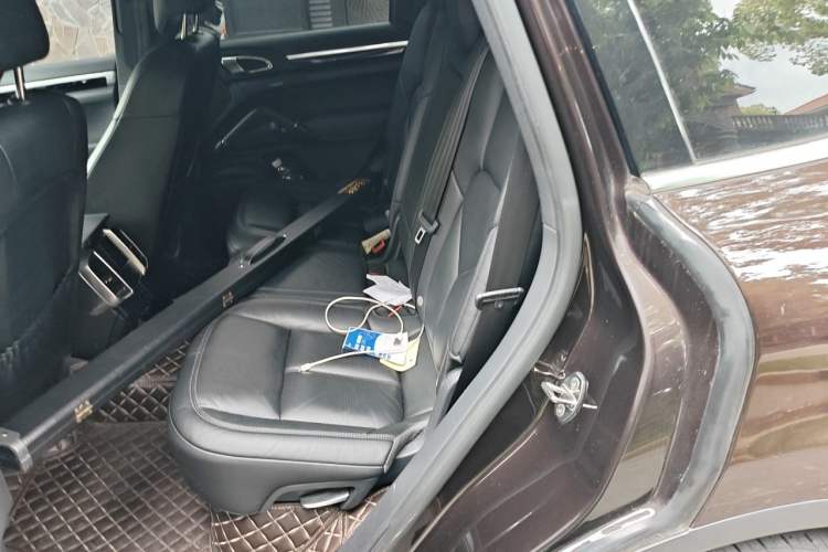 Used Porsche Cayenne 2016 Cayenne 3.0T Left Rear Seat