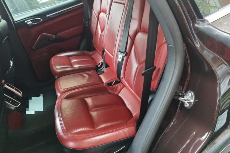 Used Porsche Cayenne 2016 Cayenne 3.0T Left Rear Seat