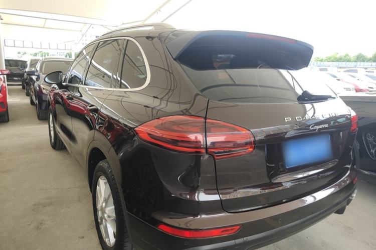Used Porsche Cayenne 2016 Cayenne 3.0T Rear Left 45 Deg