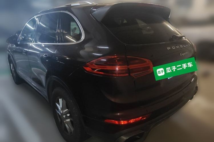 Used Porsche Cayenne 2016 Cayenne 3.0T Rear Left 45 Deg
