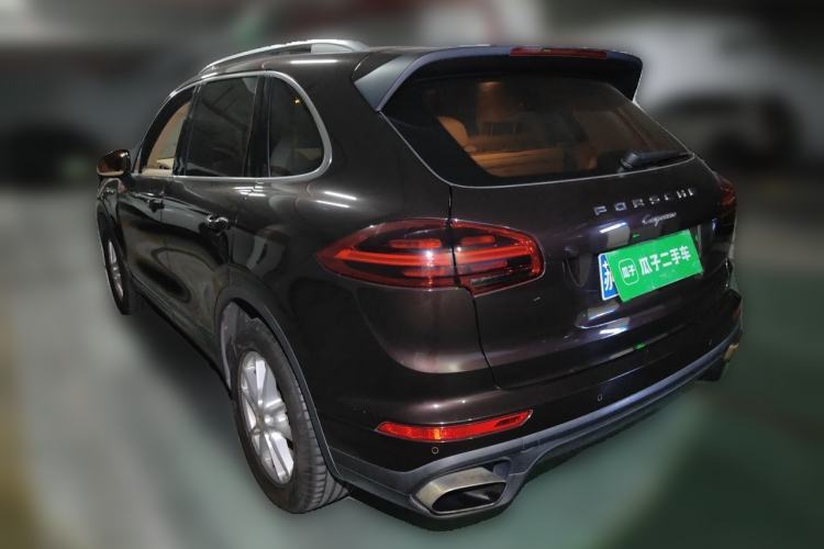 Used Porsche Cayenne 2016 Cayenne 3.0T Rear Left 45 Deg