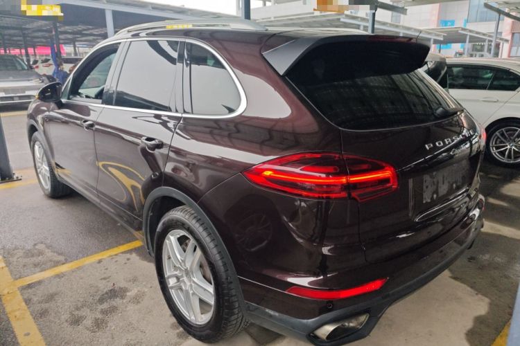 Used Porsche Cayenne 2016 Cayenne 3.0T Rear Left 45 Deg