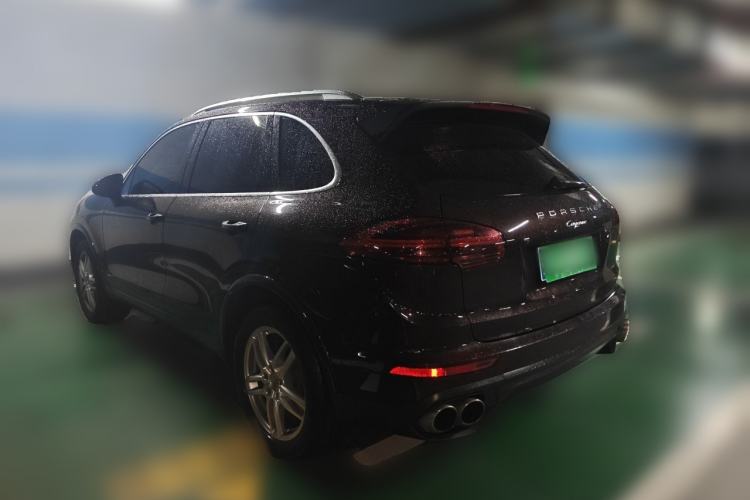 Used Porsche Cayenne 2016 Cayenne Platinum Edition 3.0T Rear Left 45 Deg