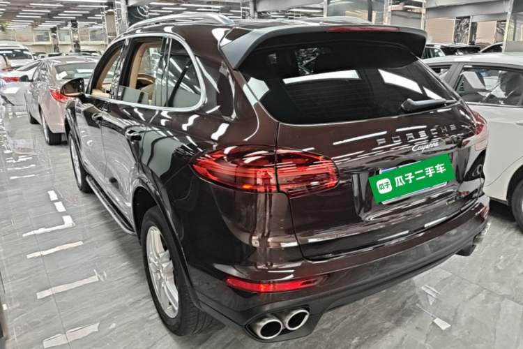 Used Porsche Cayenne 2016 Cayenne Platinum Edition 3.0T Rear Left 45 Deg