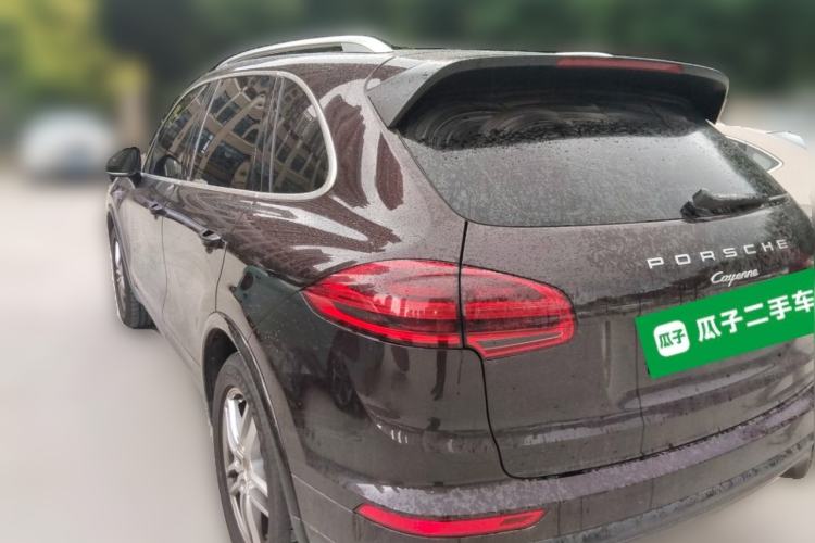 Used Porsche Cayenne 2016 Cayenne Platinum Edition 3.0T Rear Left 45 Deg