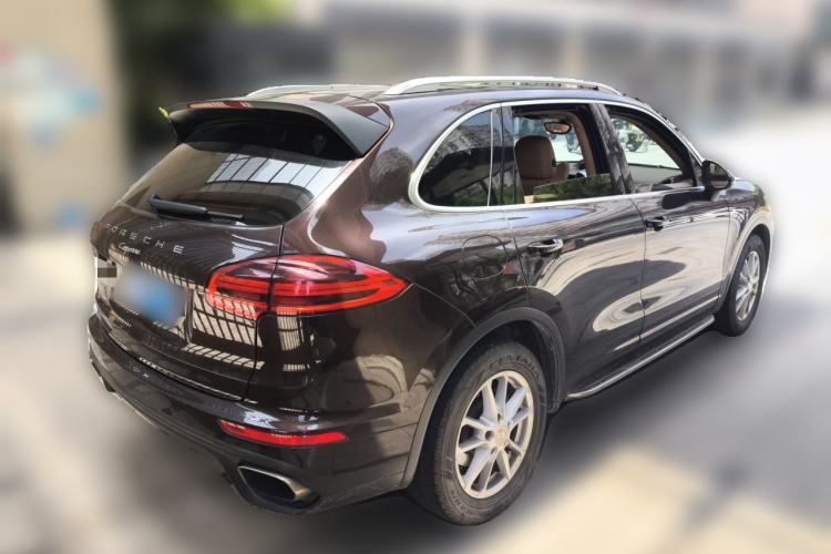 Used Porsche Cayenne 2016 Cayenne Platinum Edition 3.0T Rear Right 45 Deg
