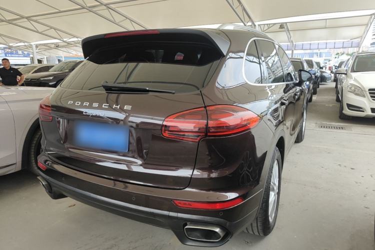 Used Porsche Cayenne 2016 Cayenne 3.0T Rear Right 45 Deg
