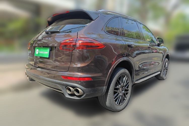 Used Porsche Cayenne 2016 Cayenne Platinum Edition 3.0T Rear Right 45 Deg