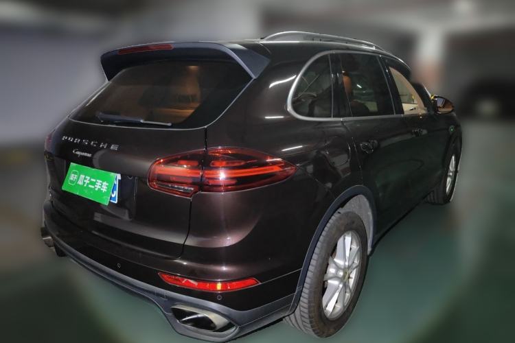 Used Porsche Cayenne 2016 Cayenne 3.0T Rear Right 45 Deg