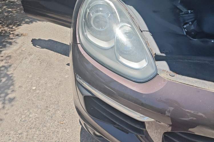 Used Porsche Cayenne 2016 Cayenne 3.0T Right Front Headlight