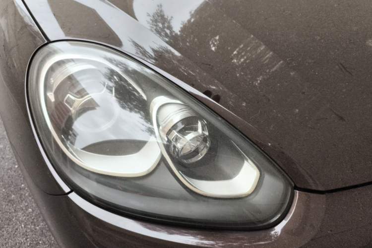 Used Porsche Cayenne 2016 Cayenne 3.0T Right Front Headlight