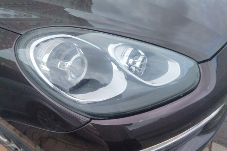 Used Porsche Cayenne 2016 Cayenne 3.0T Right Front Headlight