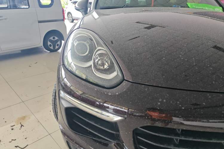 Used Porsche Cayenne 2016 Cayenne 3.0T Right Front Headlight