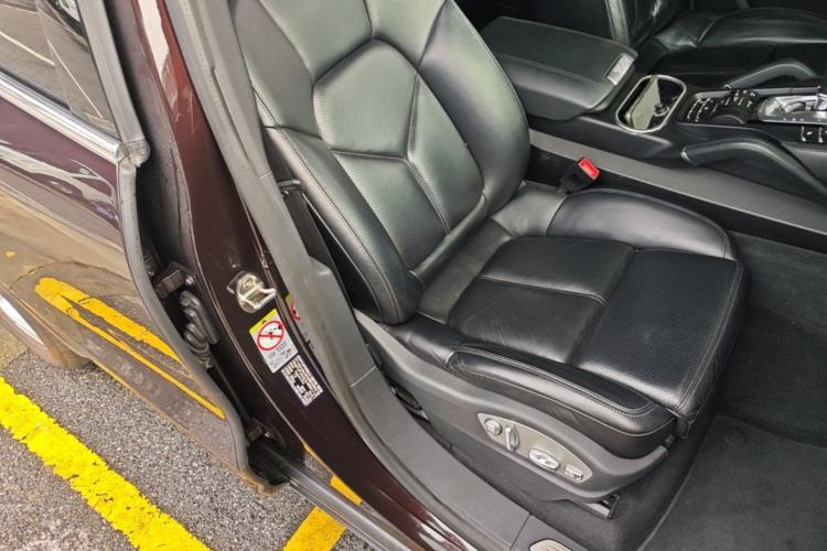 Used Porsche Cayenne 2016 Cayenne 3.0T Right Front Seat