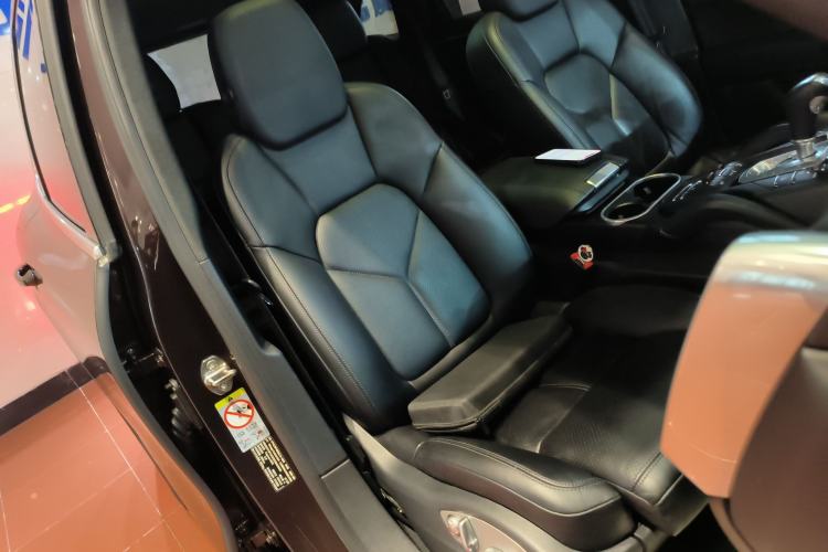 Used Porsche Cayenne 2016 Cayenne 3.0T Right Front Seat