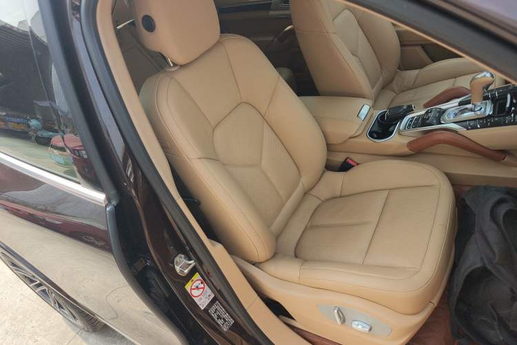 Used Porsche Cayenne 2016 Cayenne 3.0T Right Front Seat