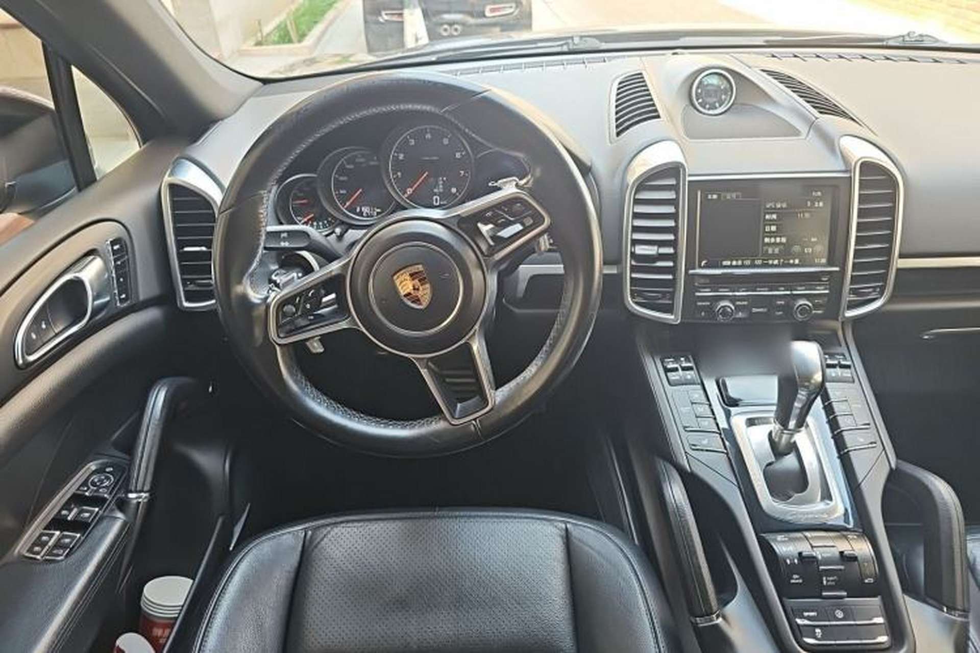 Used Porsche Cayenne  Steering Wheel