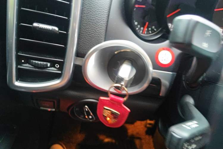 Used Porsche Cayenne 2016 Cayenne 3.0T Vehicle Key