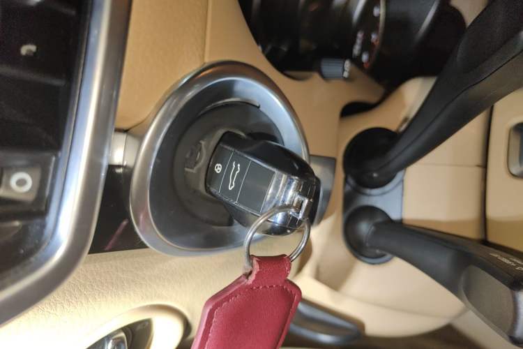 Used Porsche Cayenne 2016 Cayenne 3.0T Vehicle Key