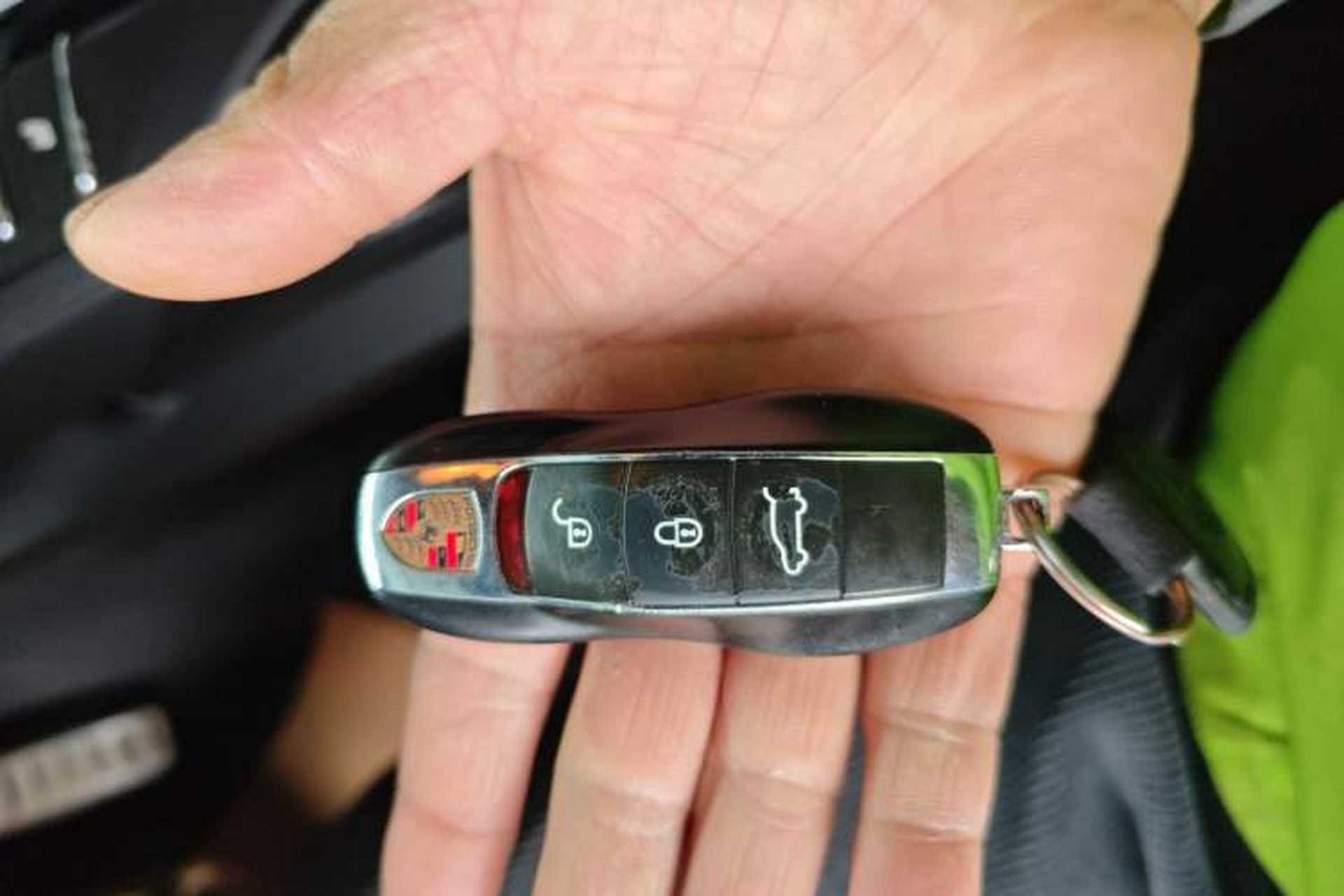 Used Porsche Cayenne 2016 Cayenne 3.0T Vehicle Key